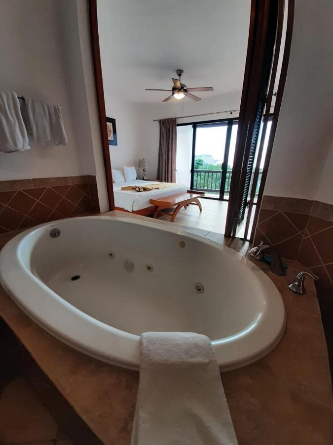 Villas Mayaluum Cozumel Exterior photo